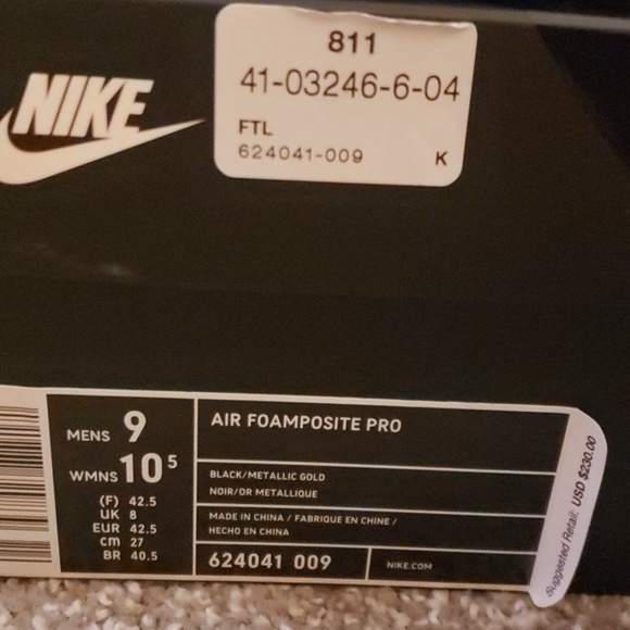 Nike Foamposite Pro Balck and gold with box - Picture 4 of 7